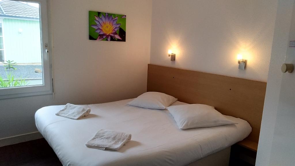 Fasthotel Caen Memorial Стая снимка