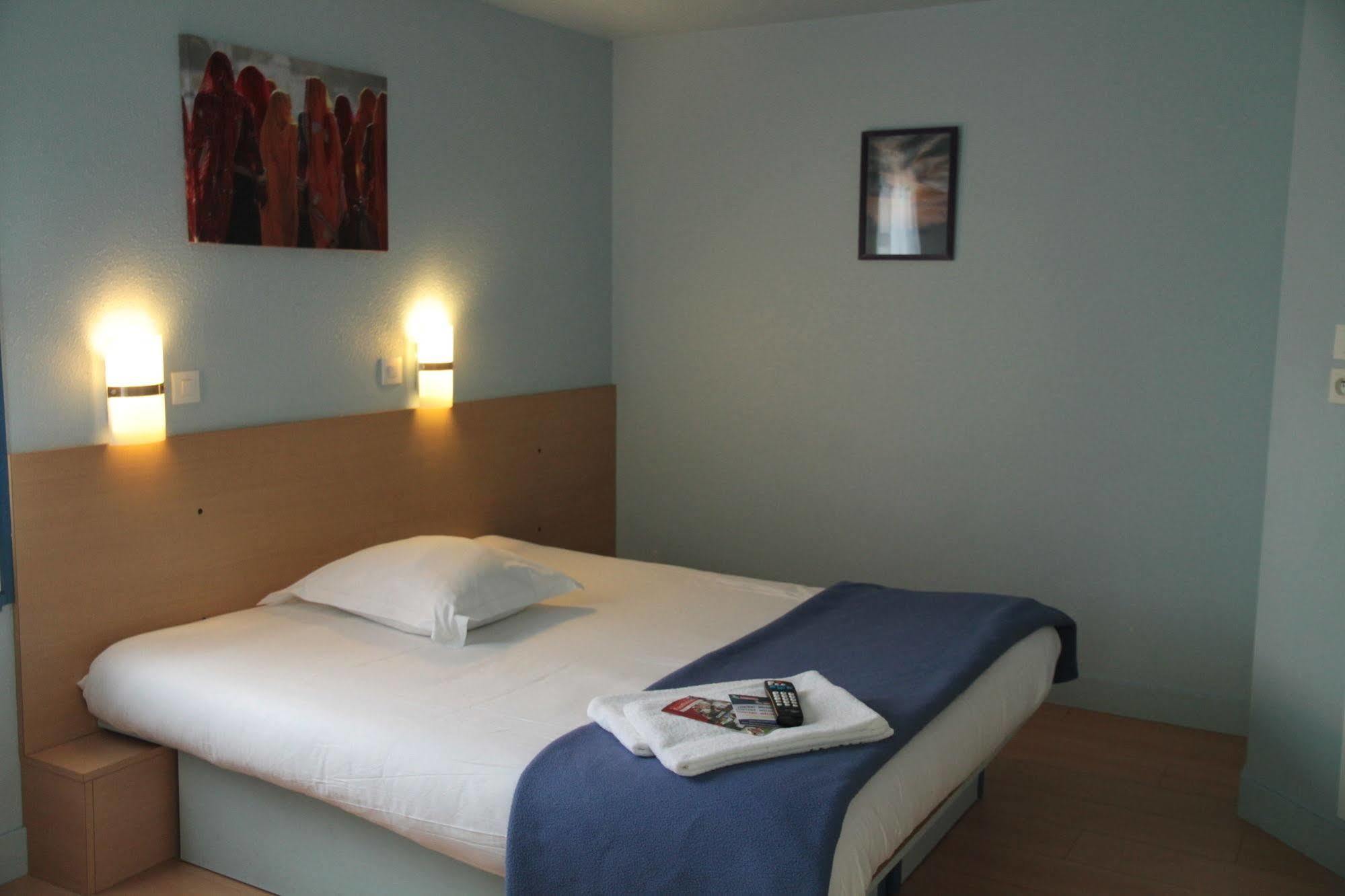Fasthotel Caen Memorial Екстериор снимка